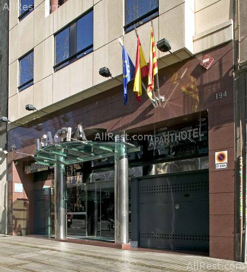 Husa Acacia Aparthotel 2